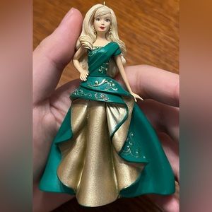 Vintage Barbie Doll Figurine Hallmark Cards Keepsake Christmas Ornament 2011